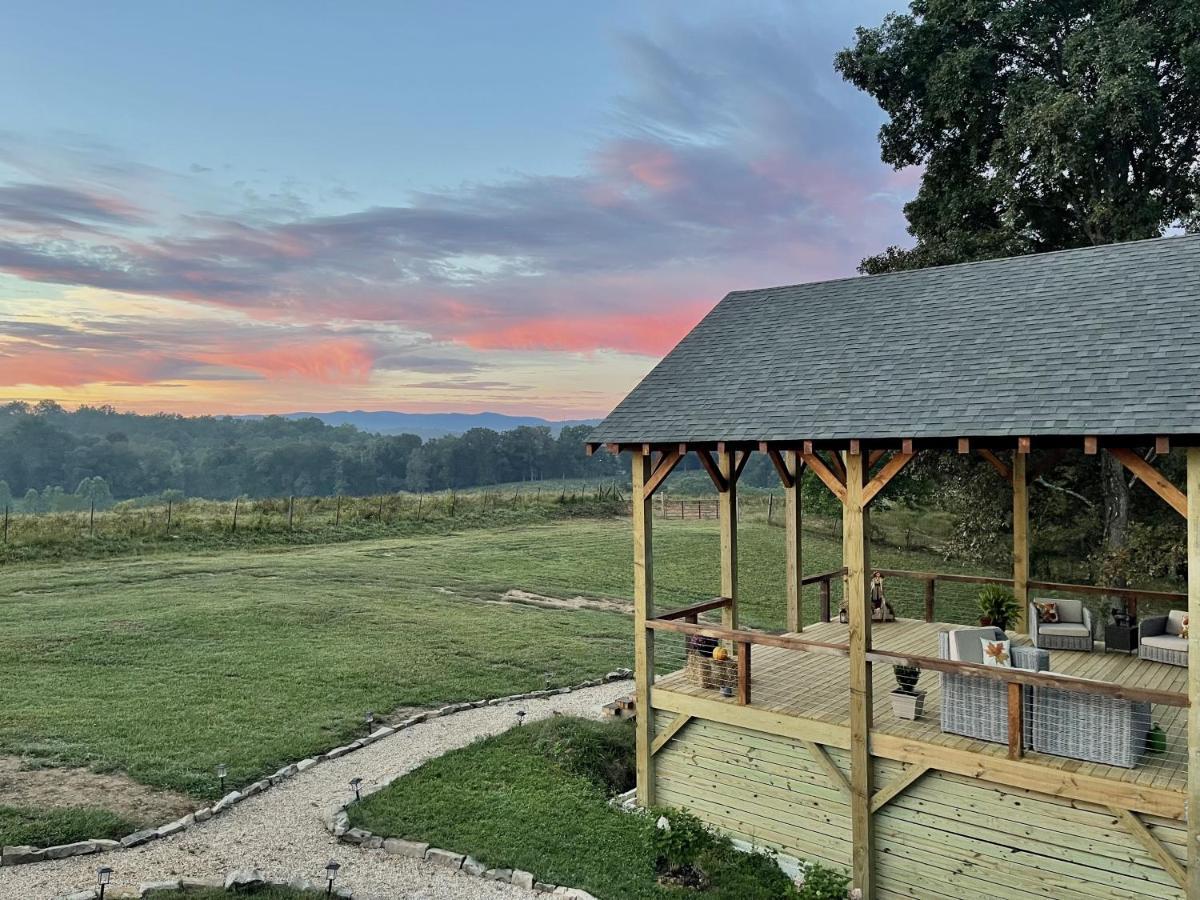 The Dogwood Inn Blue Ridge Exterior photo